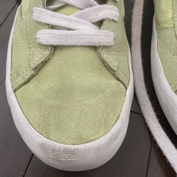 Vans Women’s High-Tops Light Green Lizzie Armanto - Picture 6 of 9